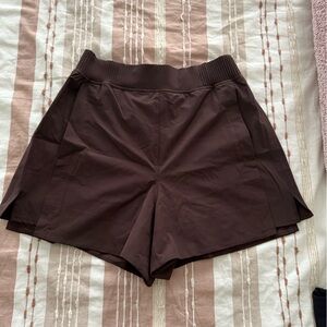 Lululemon Stretch Woven Relaxed Fit High Rise Short